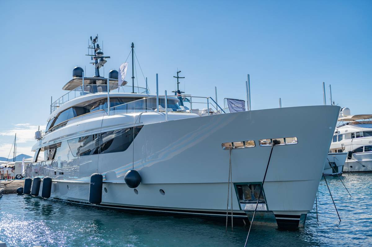 Cannes Yachting Festival 2026 avec BARNES Yachting