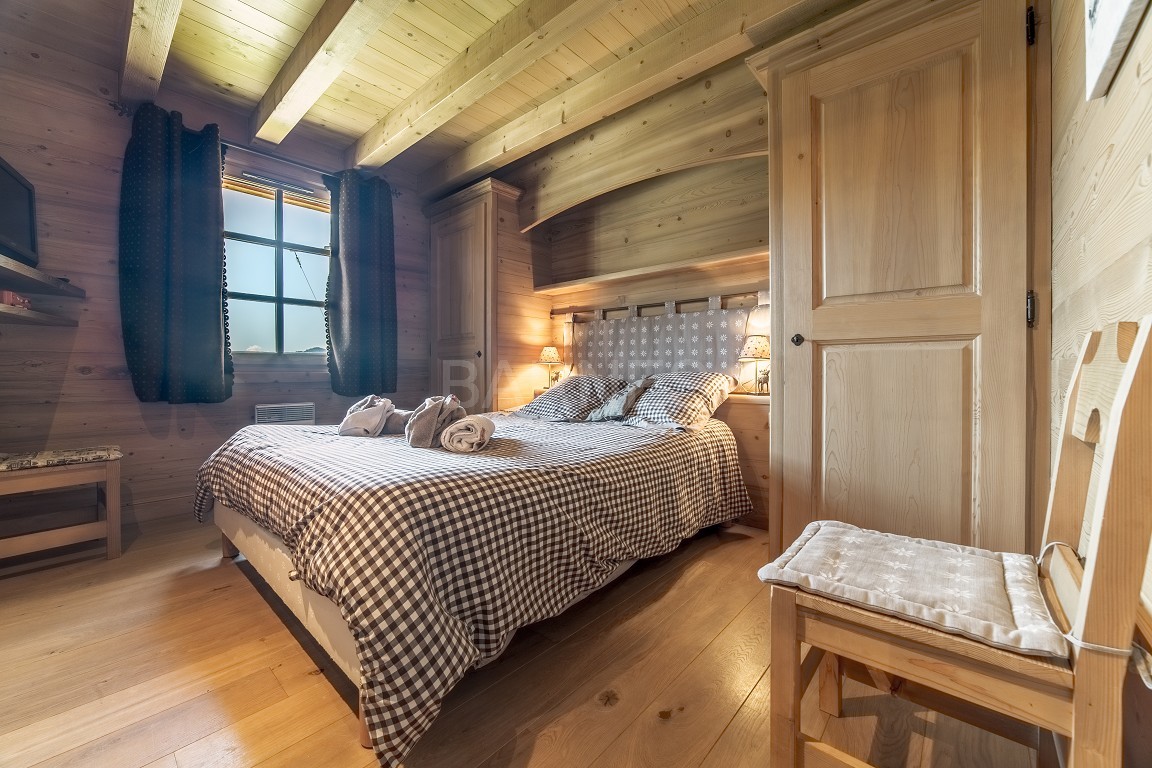 Notre Dame de charmant chalet de 5 chambres Ventes